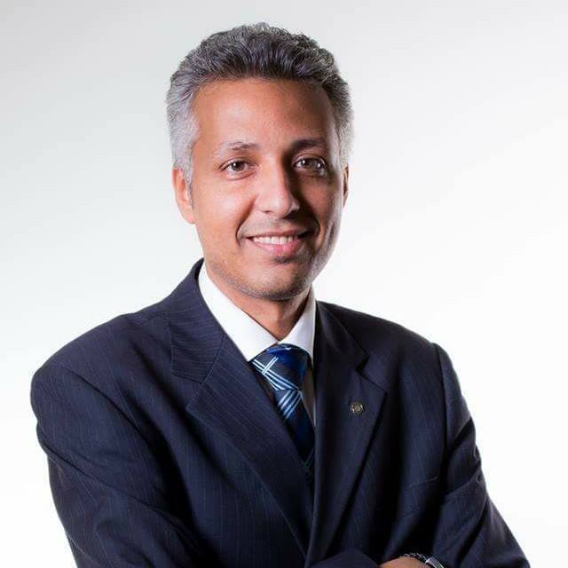 صورة المؤلف محمد فاروق الشاذلى